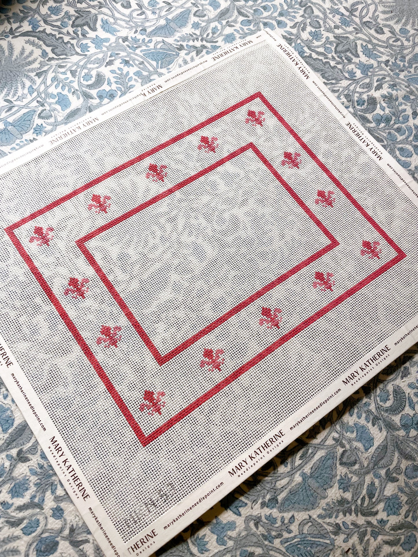 rose fleur-de-lis frame