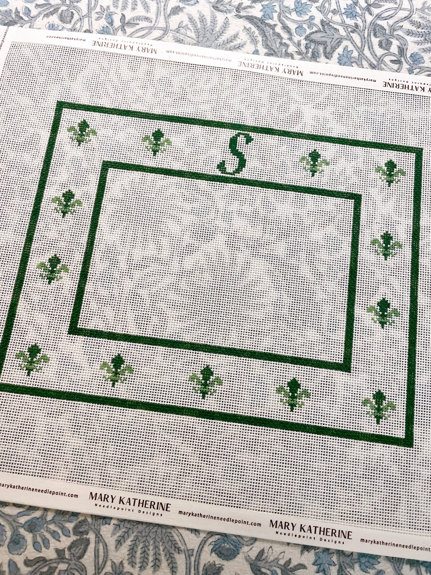 green fleur-de-lis frame